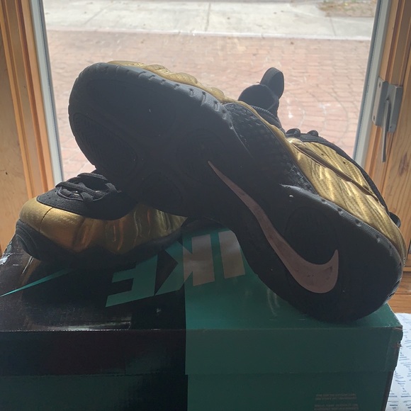 Gold metallic foam posits - Picture 4 of 5